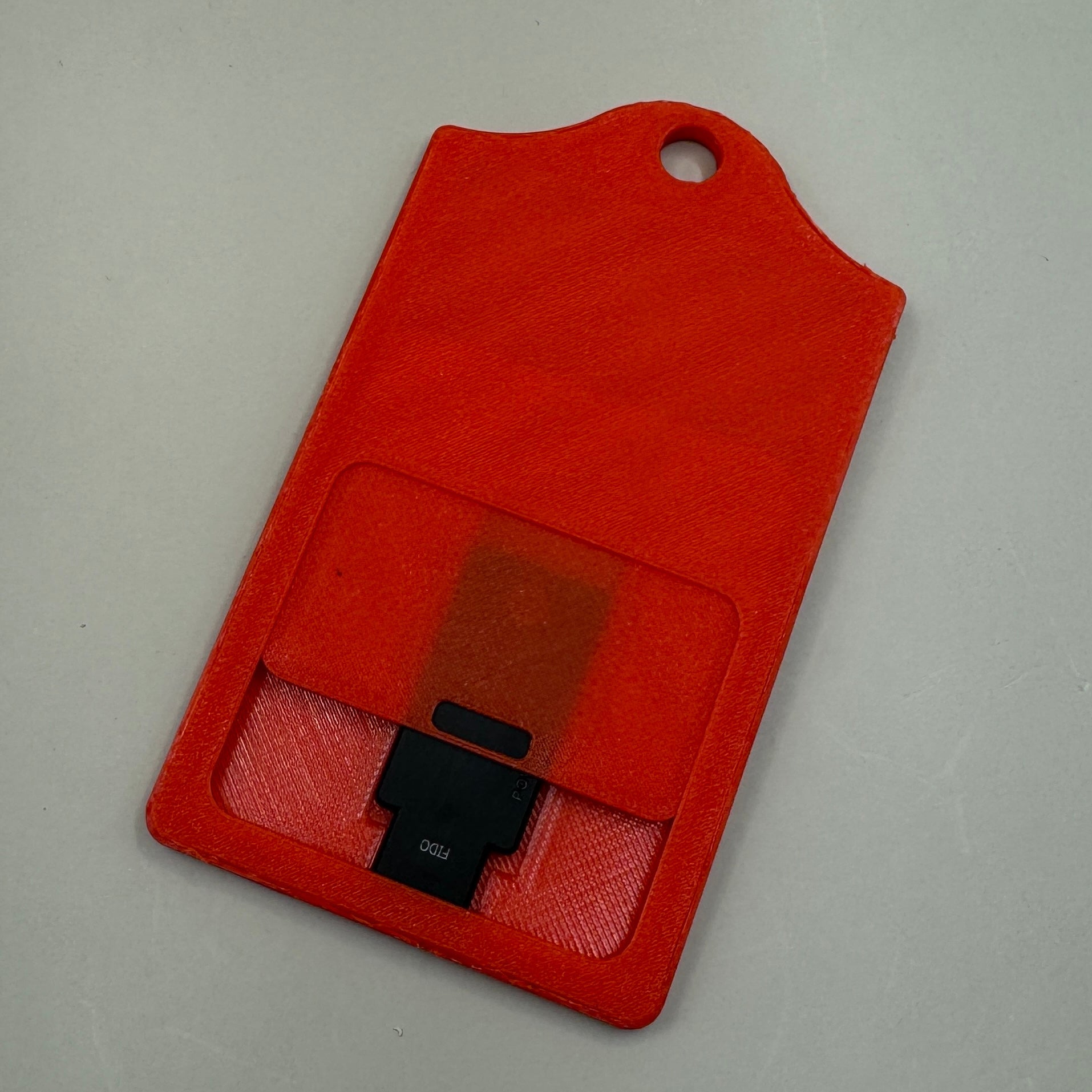 ID - Kortholder for Yubico og flere ID - kort - Yubico Fido2 usb holder - PROTONORD - PROTONORD