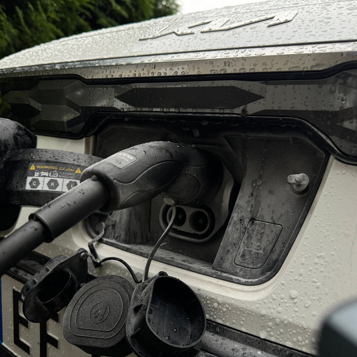 Kia Niro EV vær og snø deksel for ladeport - Sort - PROTONORD - PROTONORD