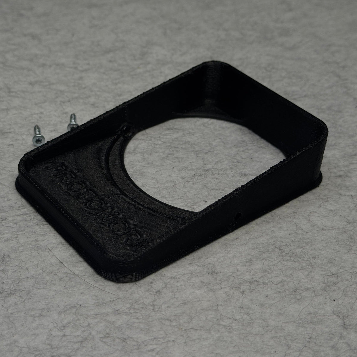 Polestar 2 2in1 vær og snø deksel for ladeport - Sort - PROTONORD - PROTONORD