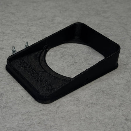 Polestar 2 2in1 vær og snø deksel for ladeport - Sort - PROTONORD - PROTONORD