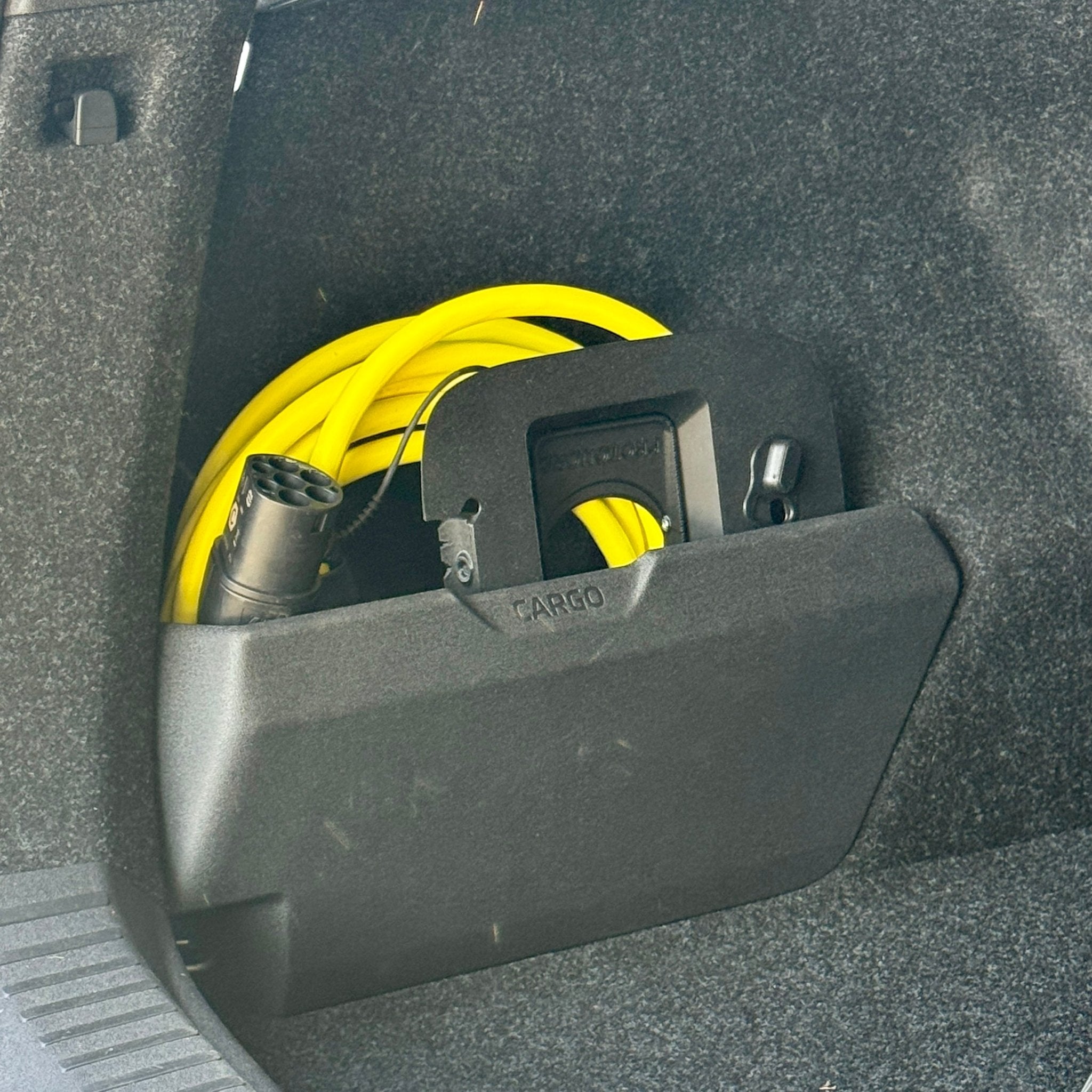 Skoda Enyaq iV vær og snø deksel for ladeport - PROTONORD - PROTONORD