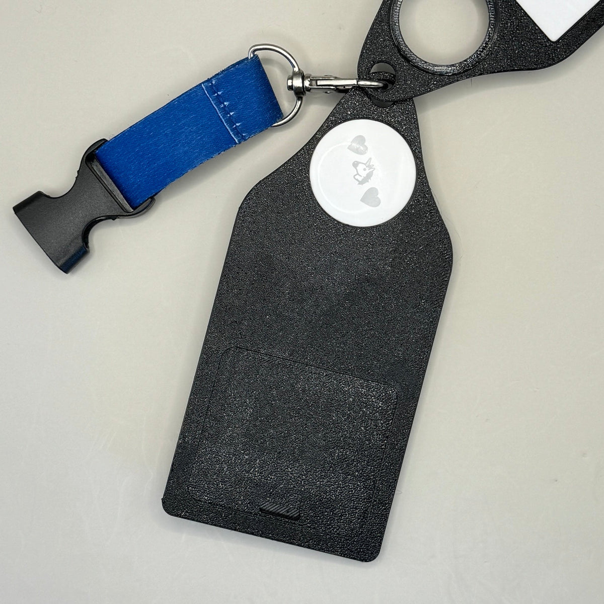 Yubico Yubikey (slim stack) med apple airtag feste - Sort - PROTONORD - PROTONORD