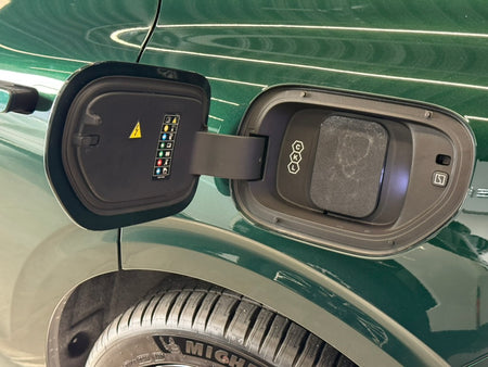 Zeekr 7GT Deksel CCS og AC – PROTONORD