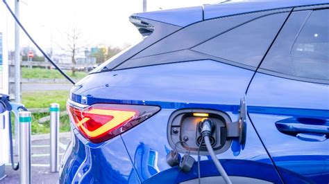 BYD Atto 3 2026 vær og snø deksel for ladeport – PROTONORD