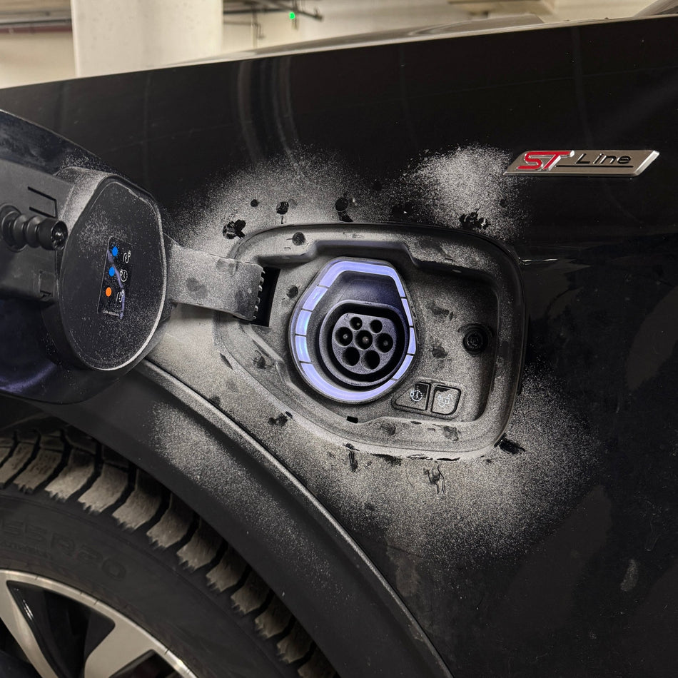 Ford Explorer Plug - In Hybrid vær og snø deksel for ladeport - Sort - PROTONORD - PROTONORD
