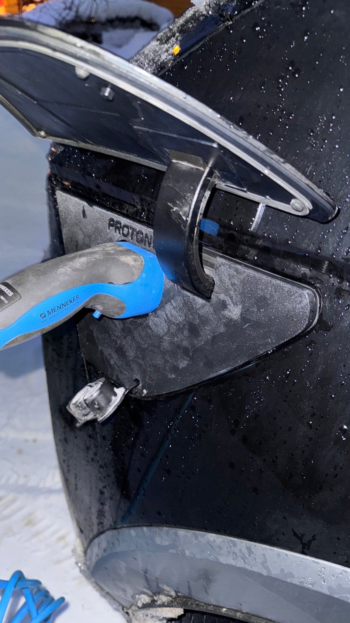 Hyundai IONIQ5 2025 - vær og snø deksel for ladeport - PROTONORD - PROTONORD