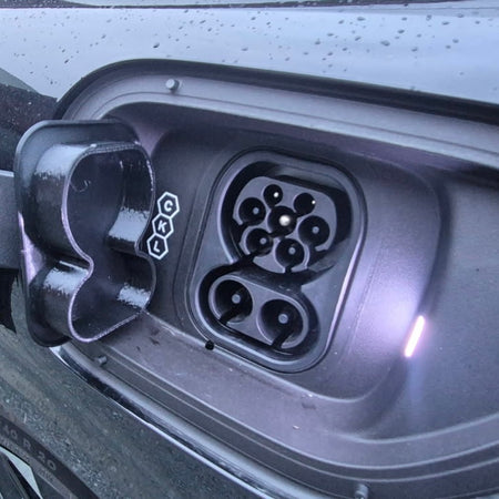 Zeekr 7GT Deksel CCS og AC – bilde 2 av 2 – PROTONORD