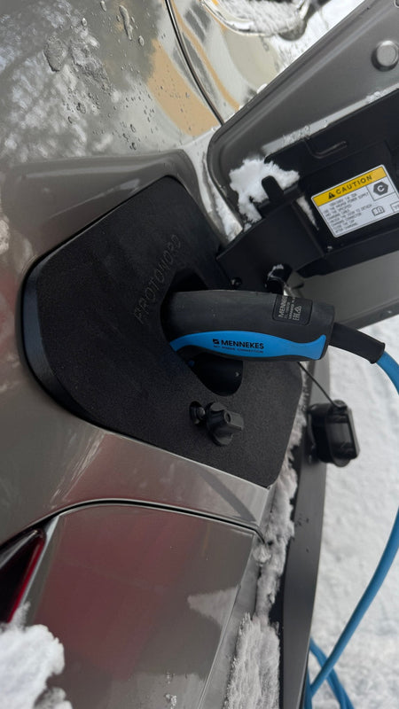 Lexus UX300e vær og snø deksel for ladeport - PROTONORD - PROTONORD