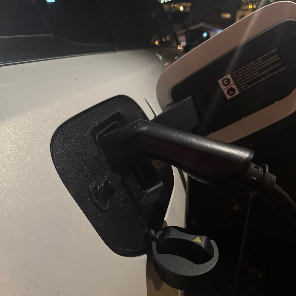 Mazda 6e vær og snø deksel for ladeport - PROTONORD - PROTONORD