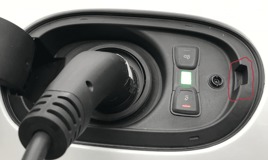 Porsche Panamera 4 E - Hybrid vær og snø deksel for ladeport - PROTONORD - PROTONORD